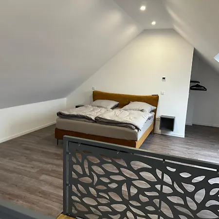 Moderne Maisonette-wohnung